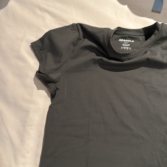 Adanola Green Top size Medium NEVER WORN - Picture 3 of 4